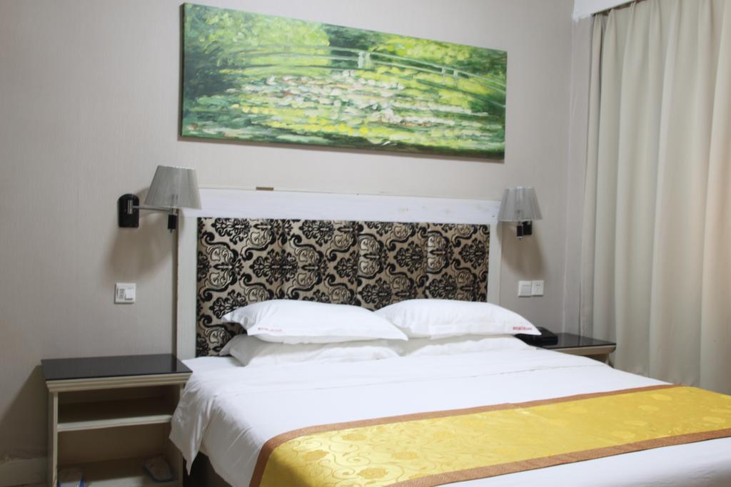 Super 8 Hotel Beijing Shijingshan Jiujiuyuan 客房 照片